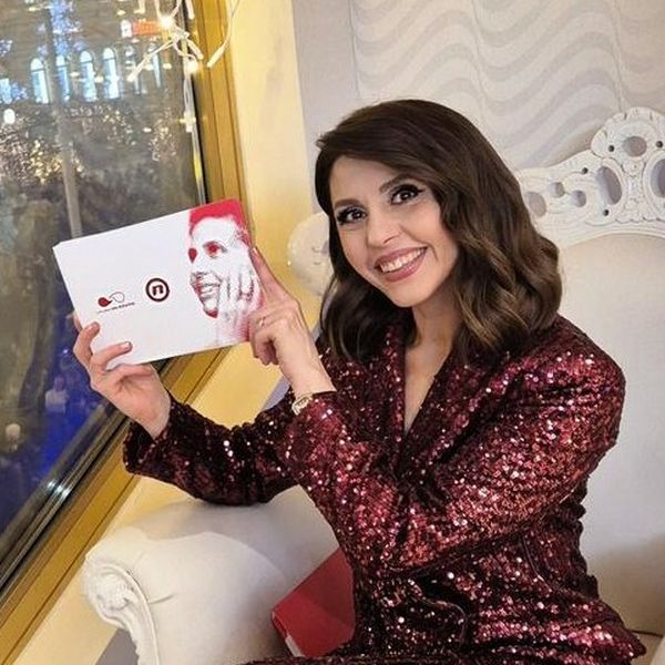 Marija Miholjek u odijelu brenda DeLight na humanitarnom koncertu Želim život