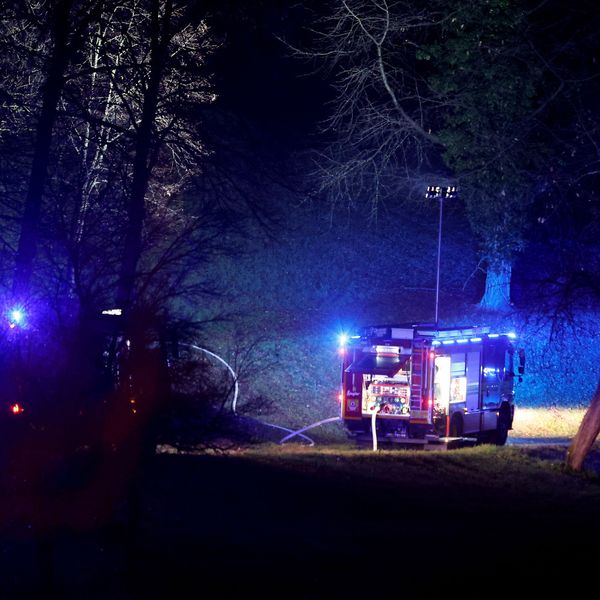 Gori veliki požar na poljoprivrednom gospodarstvu u Ivanovu Selu