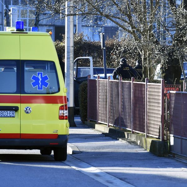 Peteročlana obitelj kod Našica otrovala se ugljikovim monoksidom