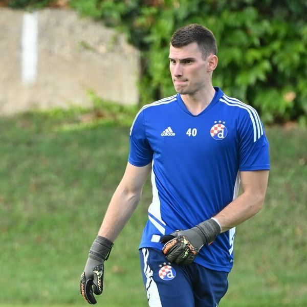 Dinamo poslao Fenerbahčeu prvu ponudu: Evo koliku cifru nude za povratak Livakovića