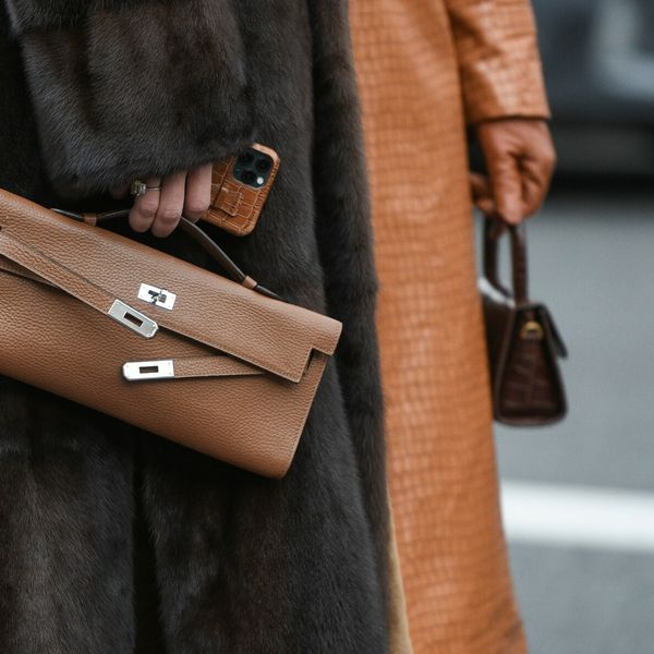 Odjevni komadi i modni dodaci koje Franucskinje ne skidaju sa sebe ove zime