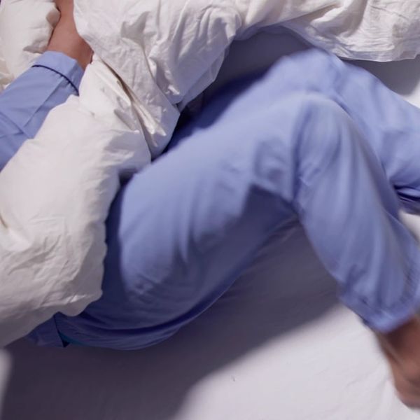 Liječnici upozoravaju: Sindrom nemirnih nogu možda je rani znak ozbiljne neurološke bolesti!