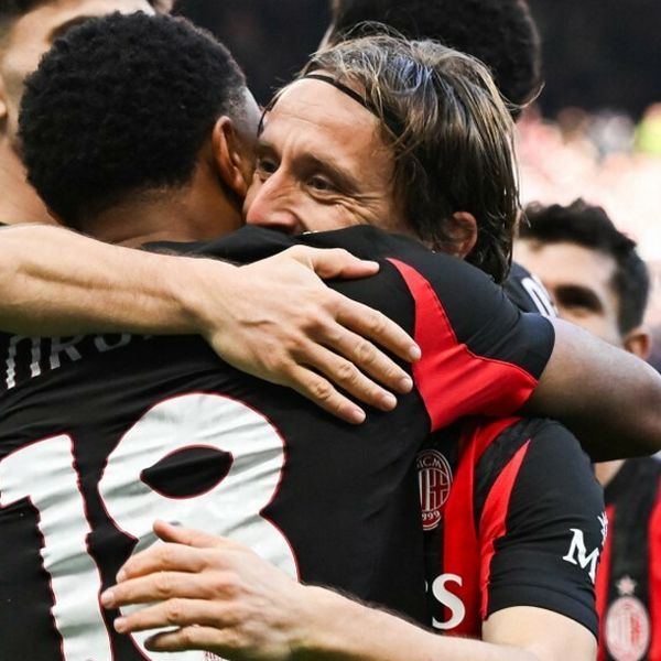 VIDEO Modrićevih 38 sekundi čiste čarolije oduševilo internet: "On je lud!"