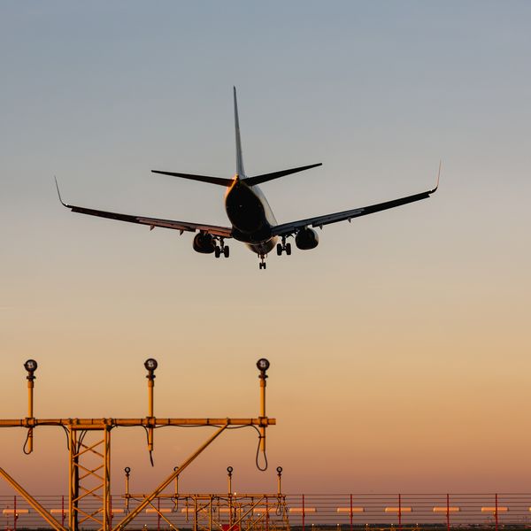 Američki vojni dron presreo slovenski zrakoplov koji je evakuirao državljane