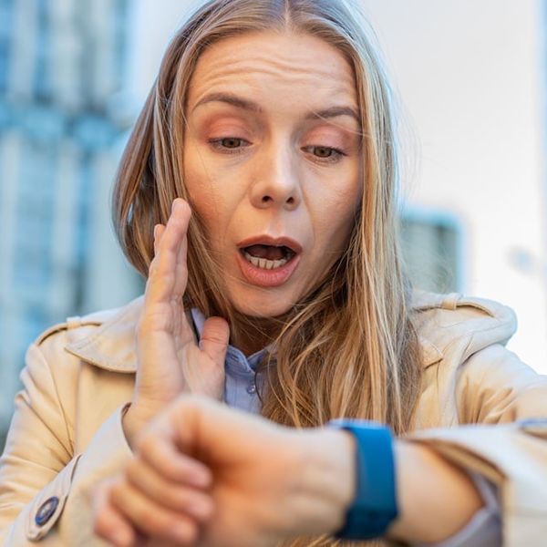 Ljudi koji stalno kasne: Lijenost ili ozbiljan problem?