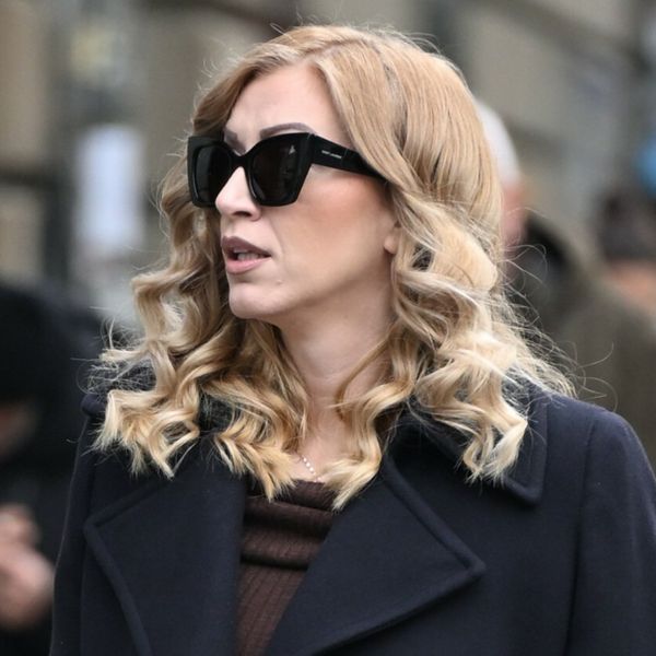 Ulična moda Zagreb lakirane čizme do koljena 2026.