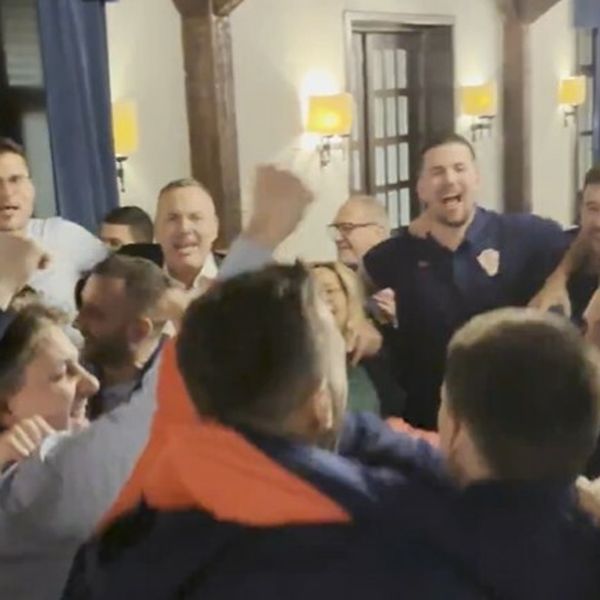 Futsalski reprezentativci vratili se u Zagreb i broncu proslavili uz veliki hit