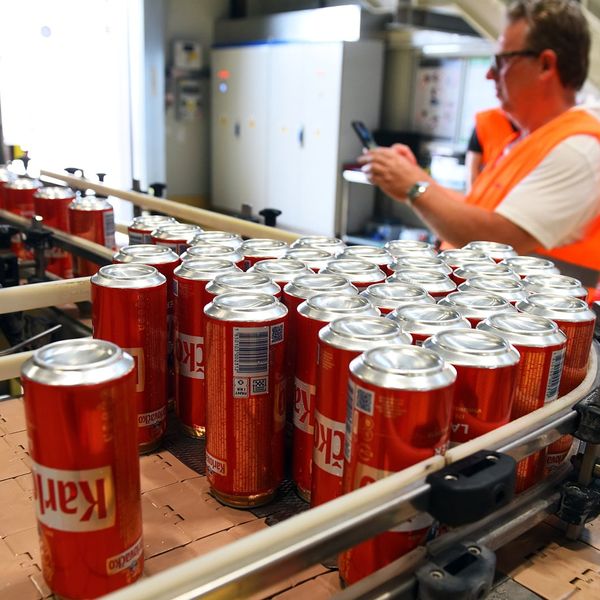 Vlasnik karlovačke pivovare najavio 6000 otkaza i potragu za novim direktorom