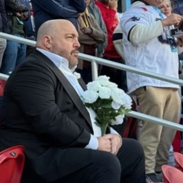Kevin James sam sjedio na tribinama na Super Bowlu, evo zašto