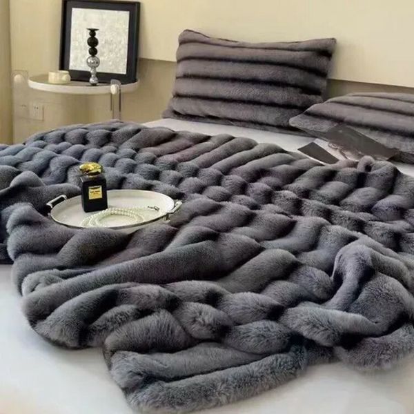 Opremate vaš dom ili apartman, a mrzite šetati po trgovinama? Imamo idealno rješenje