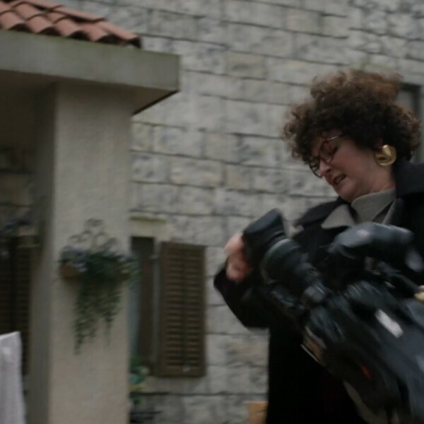 Kumovi: Nitko ju nije mogao zaustaviti - napala je novinare