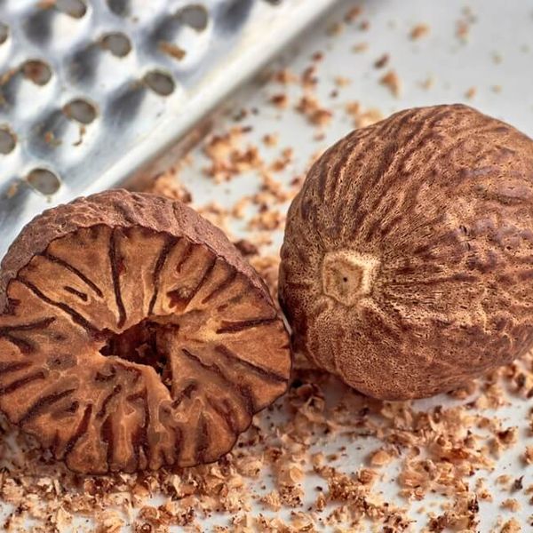 Nisu bezazlene: 12 popularnih namirnica koje mogu postati otrovne