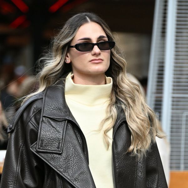 Ulična moda: Zagrebačko street style izdanje u širokim hlačama s naborima