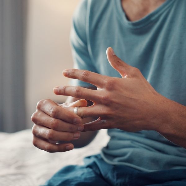 Sedam rečenica koje izgovara muškarac koji vara