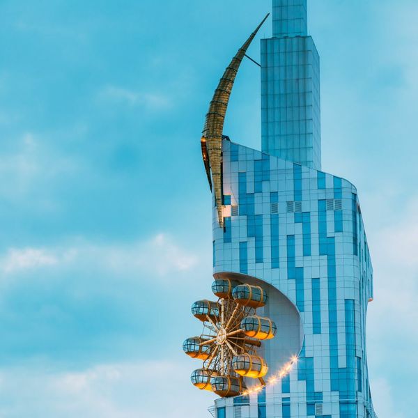 Panoramski kotač - nasred fasade: Bio bi glavna atrakcija, samo da su bolje računali