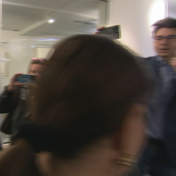 Dabro napustio presicu, nije dozvolio pitanja, no kamera je jedno ipak snimila