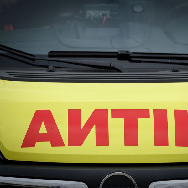 Glina: Žena se tijekom vožnje u automobilu ugušila hranom