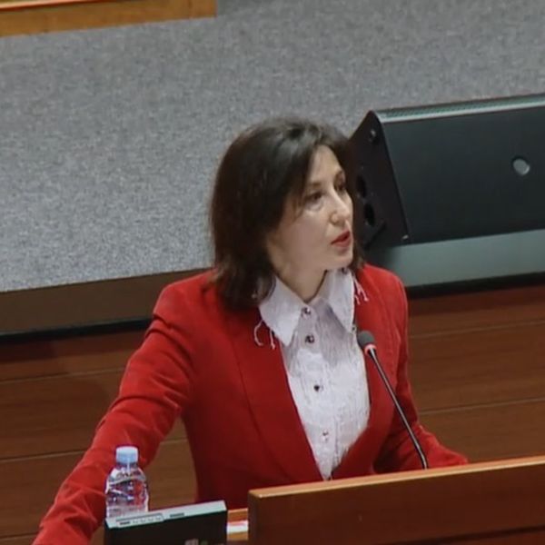 Ovo je govor Dalije Orešković zbog kojeg je u Saboru nastao kaos: "Hrvatska ovog trena ima proustašku vlast"