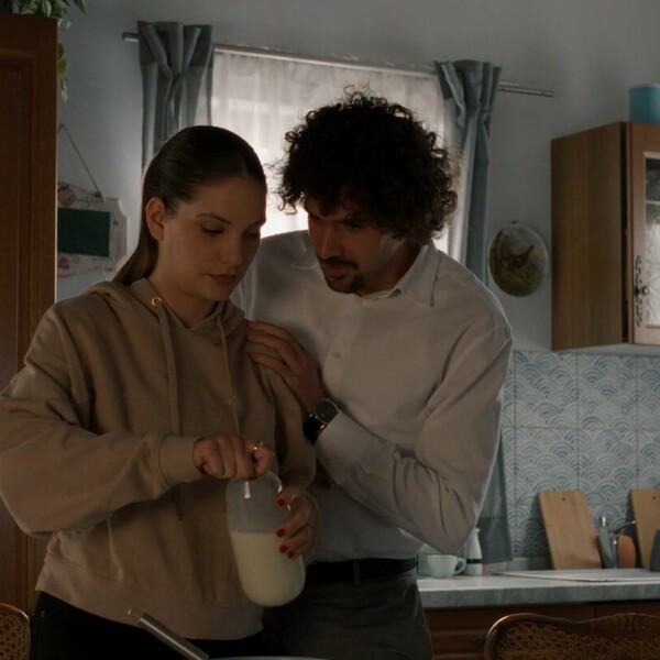 Kumovi: Nije baš raspoložena, a on to očito ne primjećuje