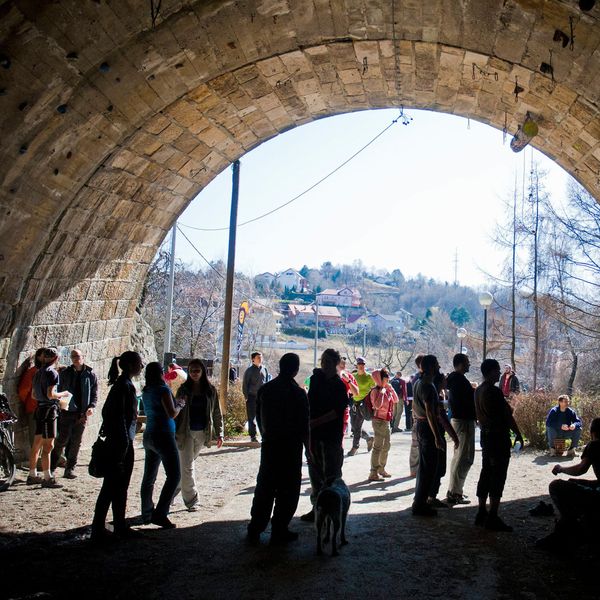 Trebao je biti najdulji u Hrvatskoj: Tunel u kojem se danas pozdravljaju planinari