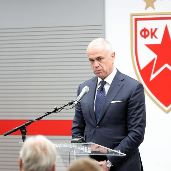 Zvezdin gazda prije tjedan dana sramotno trabunjao o Kninu, sad mu se dogodila katastrofa