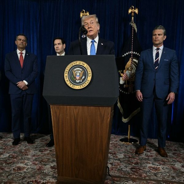 Trump optužuje Madura za narkoterorizam i poručuje: “Prijetnji više neće biti”