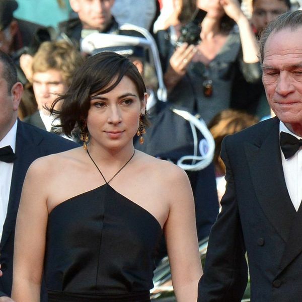 Sumnja se da je kći Tommyja Leeja Jonesa preminula od predoziranja