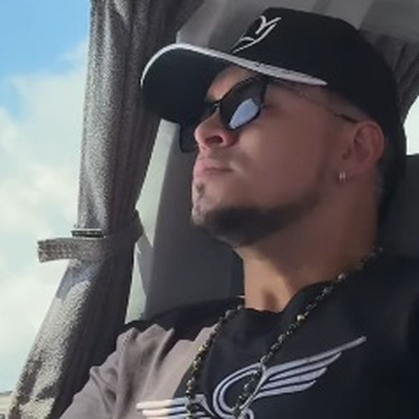 U avionskoj nesreći preminuo pjevač Yeison Jimenez