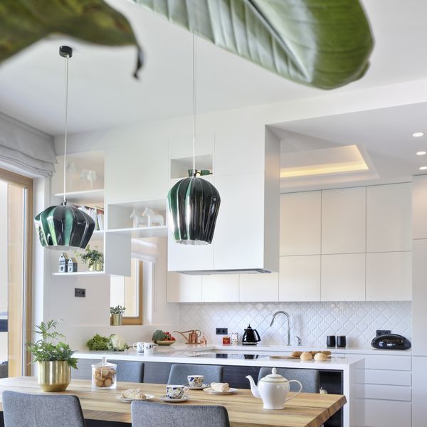 Genijalan stan u kojem su visilice glavne zvijezde