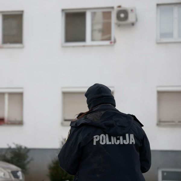 Brutalne scene u Varaždinu: "Potukli su se, a onda ga je bacio kroz prozor"