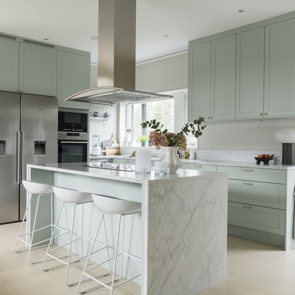 Mramorni otok može izgledati vrlo efektno u kuhinji