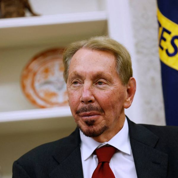 Milijarder Larry Ellison promijenio ime jahte kad je shvatio koje je njegovo prikriveno značenje