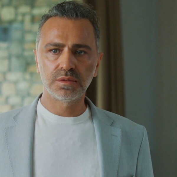 Tajne prošlosti: Probudila se iz kome – znači li to za njega početak ozbiljnih problema?