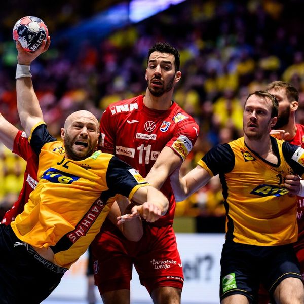 UŽIVO ŠVEDSKA - HRVATSKA U problemima smo! Domaćini imaju veliku prednost, nikako da se vratimo