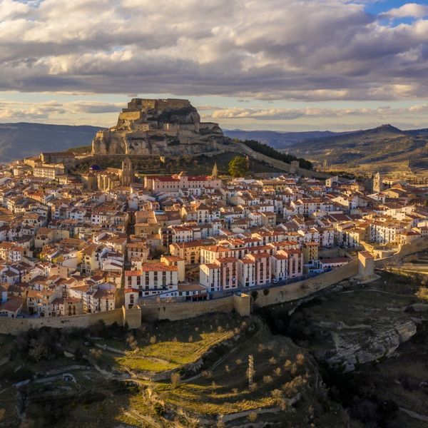 Ovaj španjolski grad je nevjerojatan, opasan je zidinama, a treba ga posjetiti barem jednom u životu