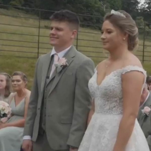 Nepozvana gošća pokušala im pokvariti vjenčanje, pogledajte snimku incidenta