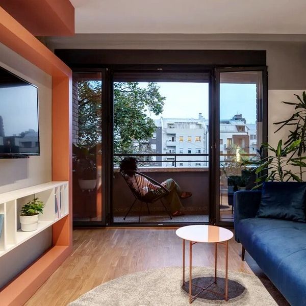 Stan od 45 kvadrata u kojem svaki element igra višestruku ulogu