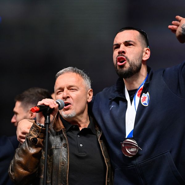 Ovaj grad pozvao rukometaše i Thompsona: "Ako Tomašević neće, mi vas čekamo..."