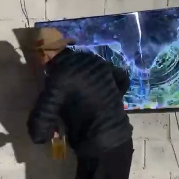 Razbijen TV