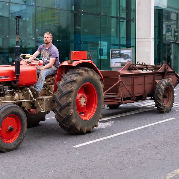 Omiljeni traktor hrvatskih poljoprivrednika nakon 80 godina napušta Europu