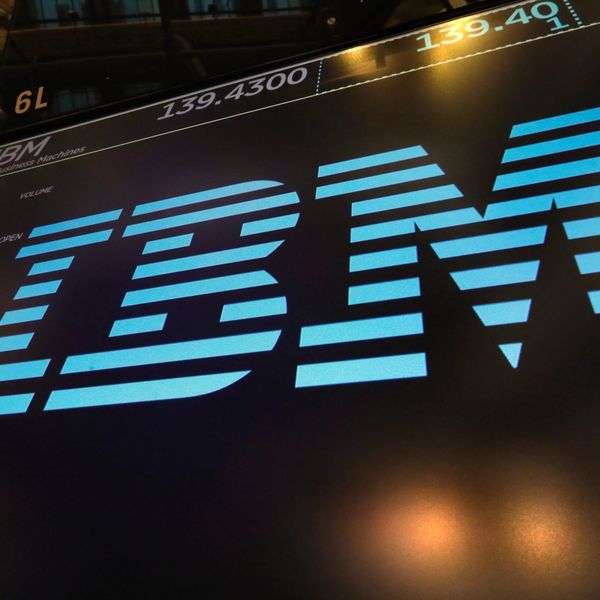 Dionice IBM-a potonule su 25 % u najgorem danu u povijesti tvrtke