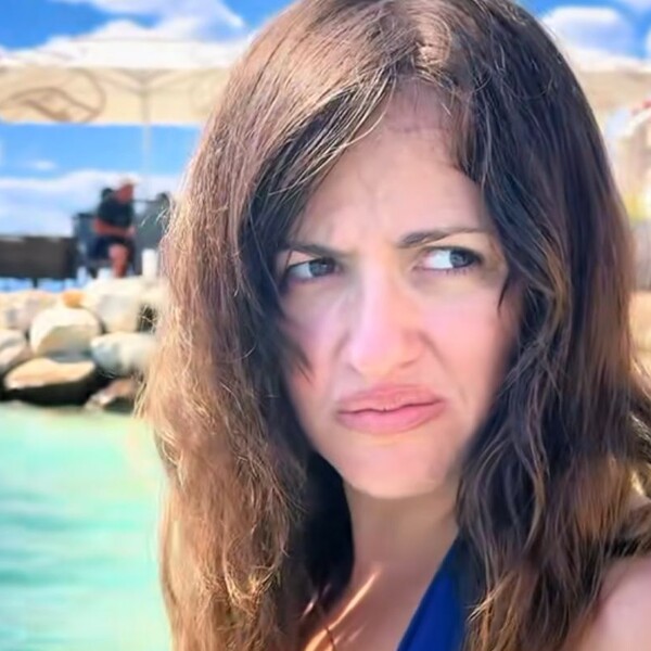 Osuđuju li i vaše mame ovako na plaži? Snimka nasmijala regiju, a neki su se i prepoznali
