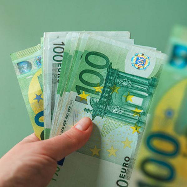 Objavio fotografiju dobitnog listića pa ostao bez novca: Netko mu preko interneta podigao 817 eura