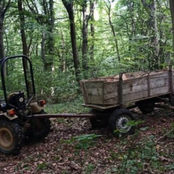 Tragedija u šumi: Traktor mu pobjegao nizbrdo, 78-godišnjak smrtno stradao