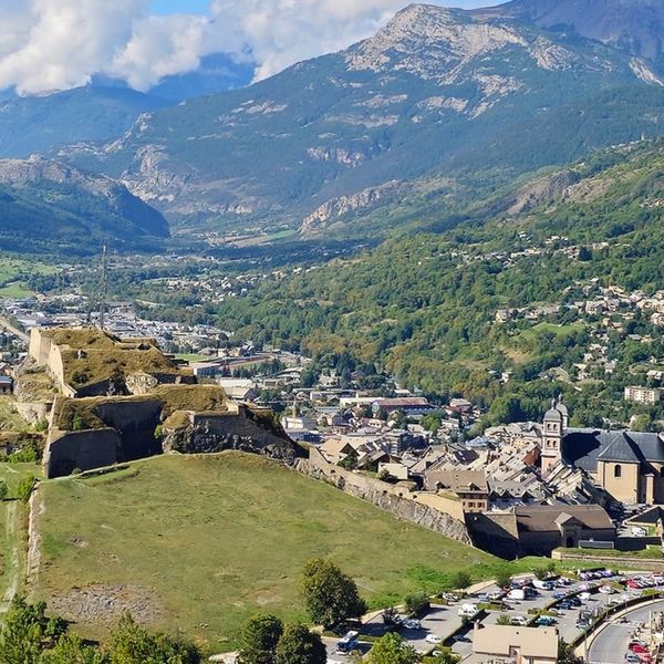 Kako će zapuštena utvrda pod zaštitom UNESCO-a postati olimpijsko selo za više od tisuću sportaša?