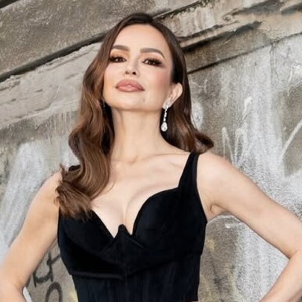 Severina u haljinia Juraja Zigmana teškoj 20 kilograma