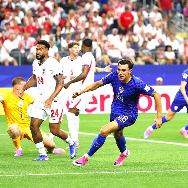 UŽIVO HRVATSKA - ENGLESKA GOOOOOL! Musa izjednačio na 2-2 u posljednjoj sekundi prvog dijela!