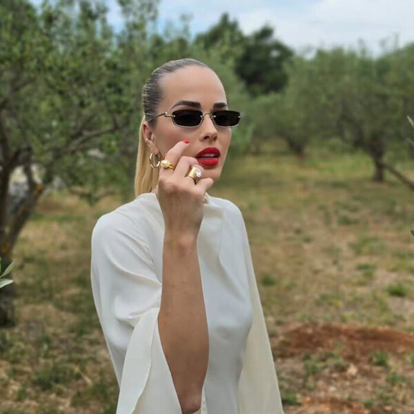 Antonija Mišura Sandrić u "goloj" maksi suknji