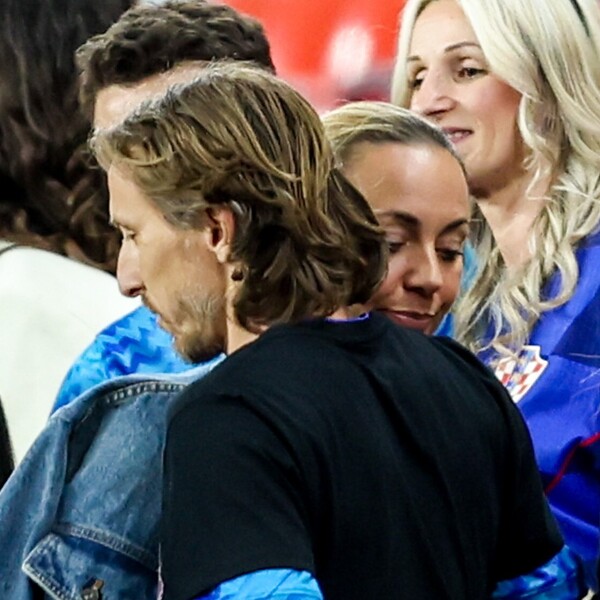 Vanja Modrić na tribinama nosila torbu modne kuće Dior