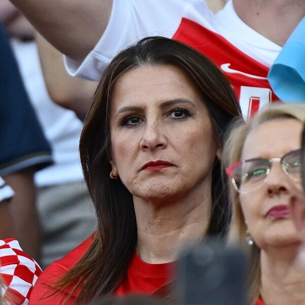 Davorka Dalić: Crvena majica i zlatne naušnice za podršku s tribina
